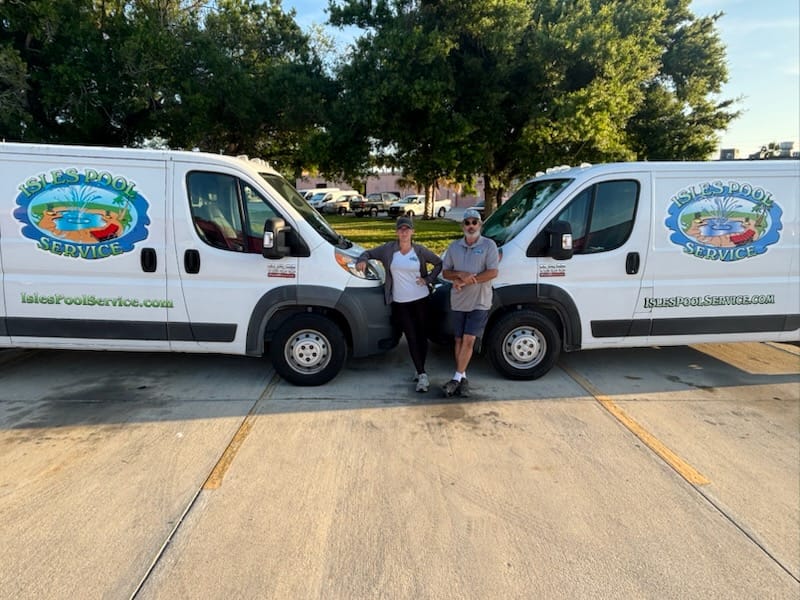 Ashley Bruno, Joe Freed repair team 3 Ashley Bruno, Joe Freed repair team 3
